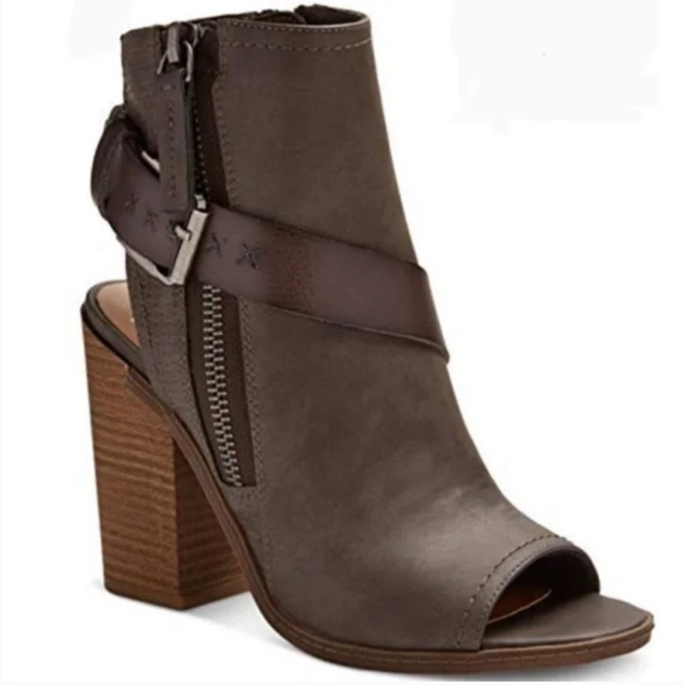 Dolce Vita Teisha Buckle Peep Toe Booties Gray sz 8